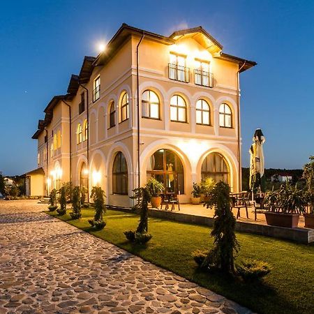 Country Spa Retreat Snagov Exterior foto The hotel